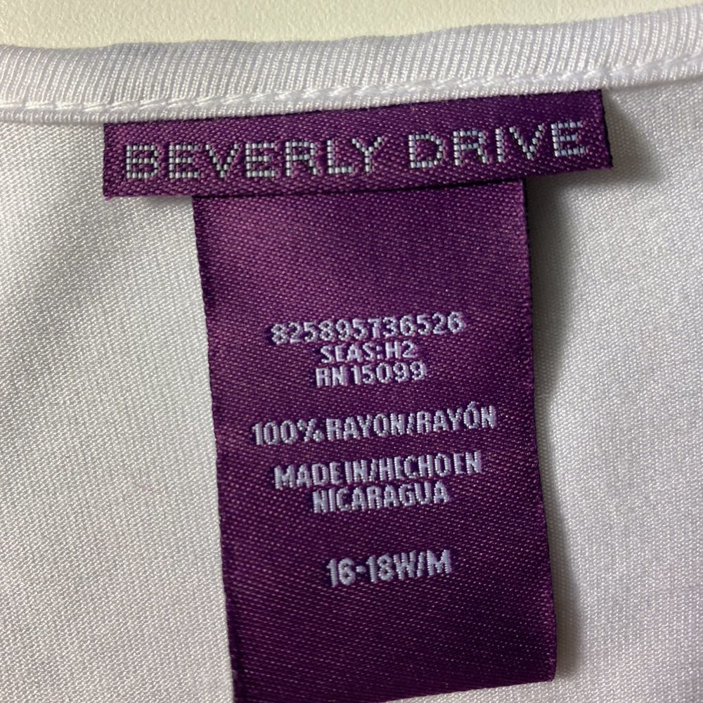 Beverly Drive / White w/silver sequin top.  SZ 16/18 - Picture 5 of 5